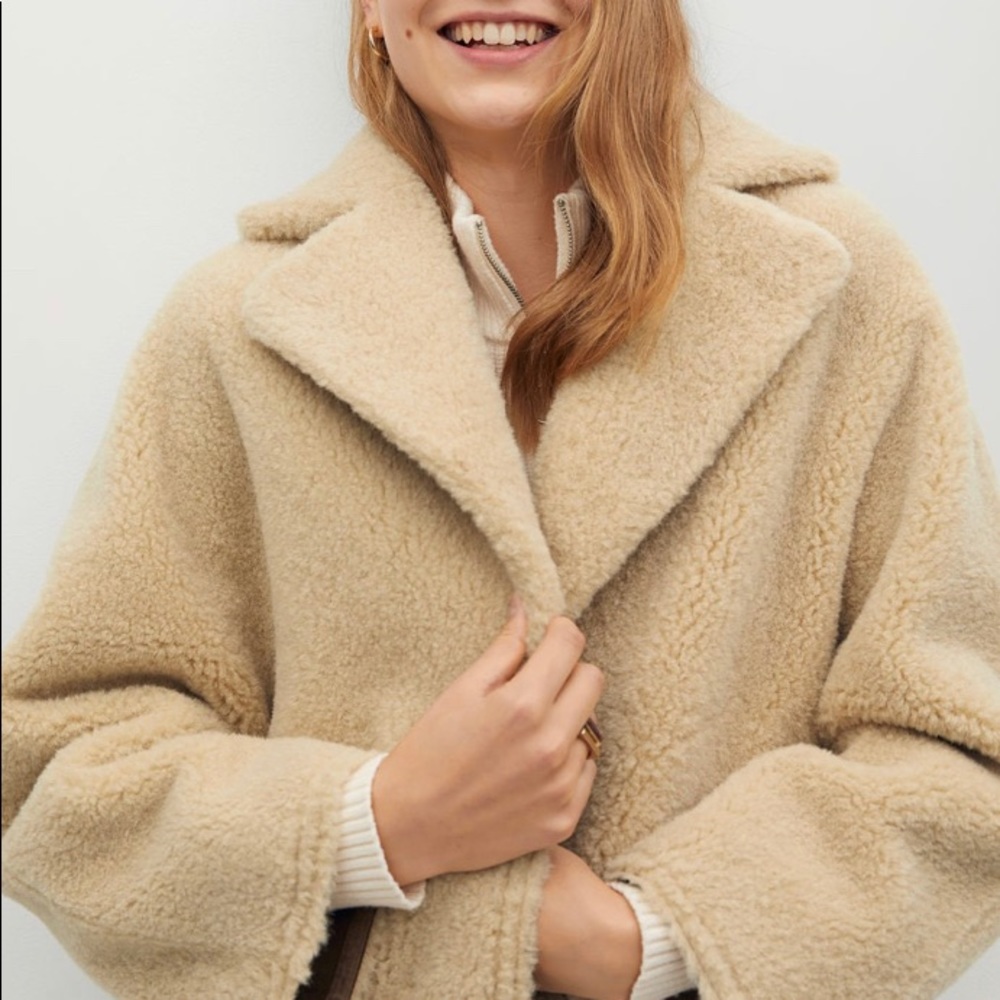 Reversible faux shearling-lined coat MANGO